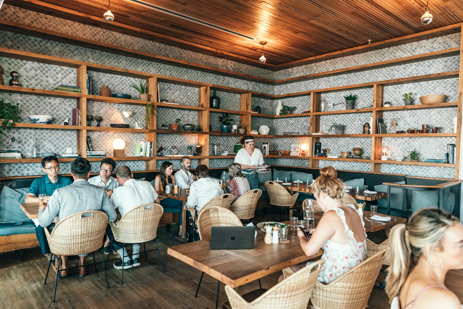 Un repas partagé, photographie d’illustration